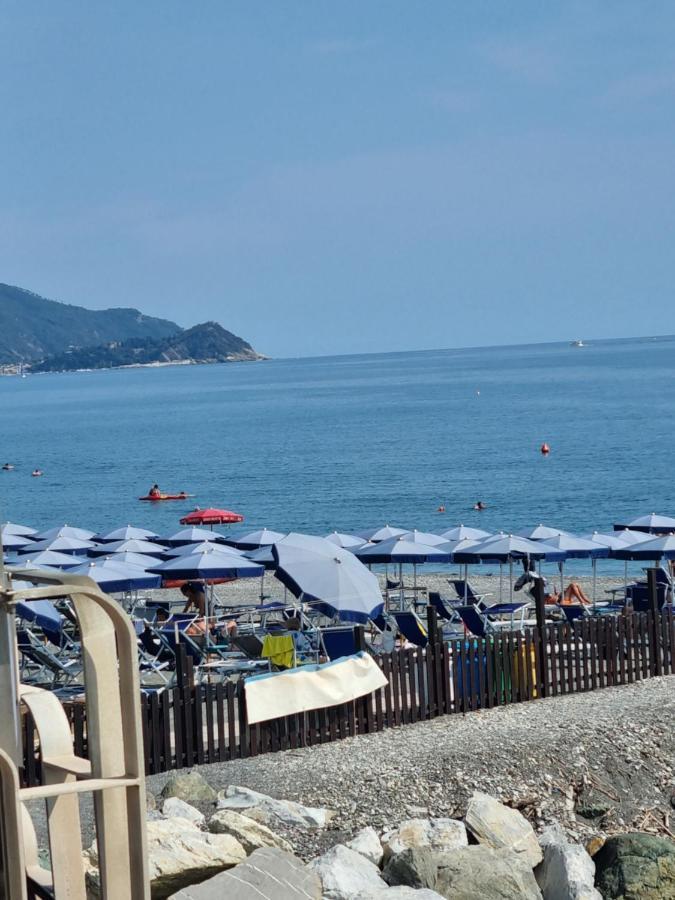 Albergo Stella Di Mare Lavagna Ngoại thất bức ảnh