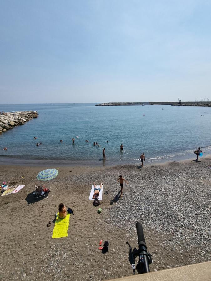 Albergo Stella Di Mare Lavagna Ngoại thất bức ảnh